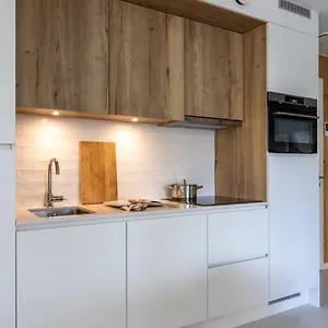 https://modern-2-bedroom-apartement-located-in-the-centre-of-ostend.hotelsghent.com